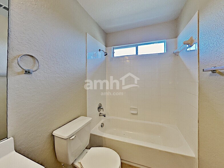 Building Photo - 7206 Calypso Dawn