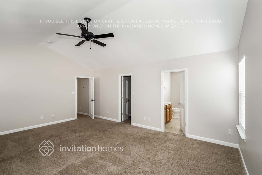 Building Photo - 104 Glencroft Dr