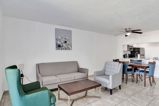 Building Photo - 777 NW 155th Ln