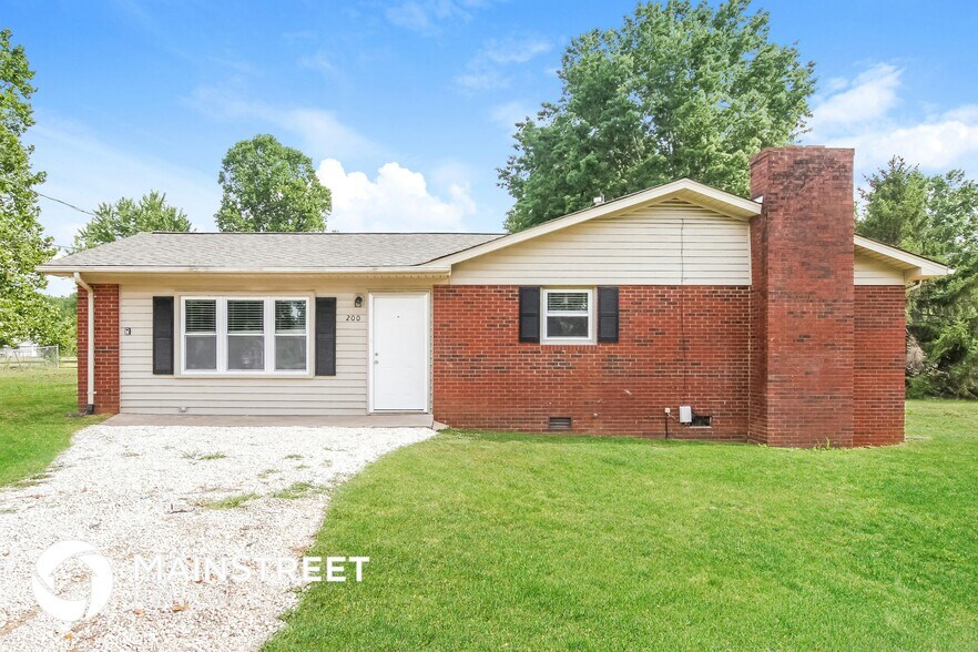 Primary Photo - 200 Shepherd Rd