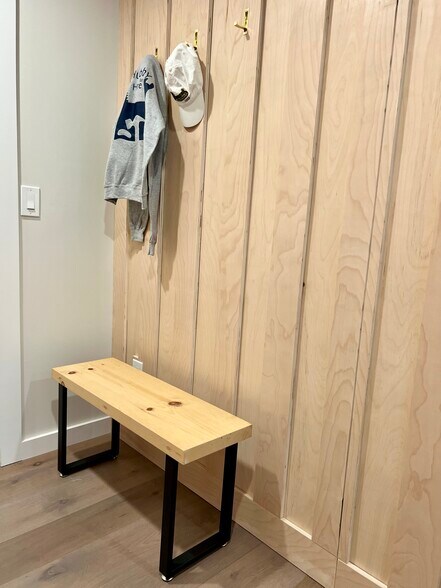 Building Photo - 179 Butternut St