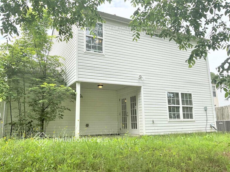 Building Photo - 175 Oak Grove Pl