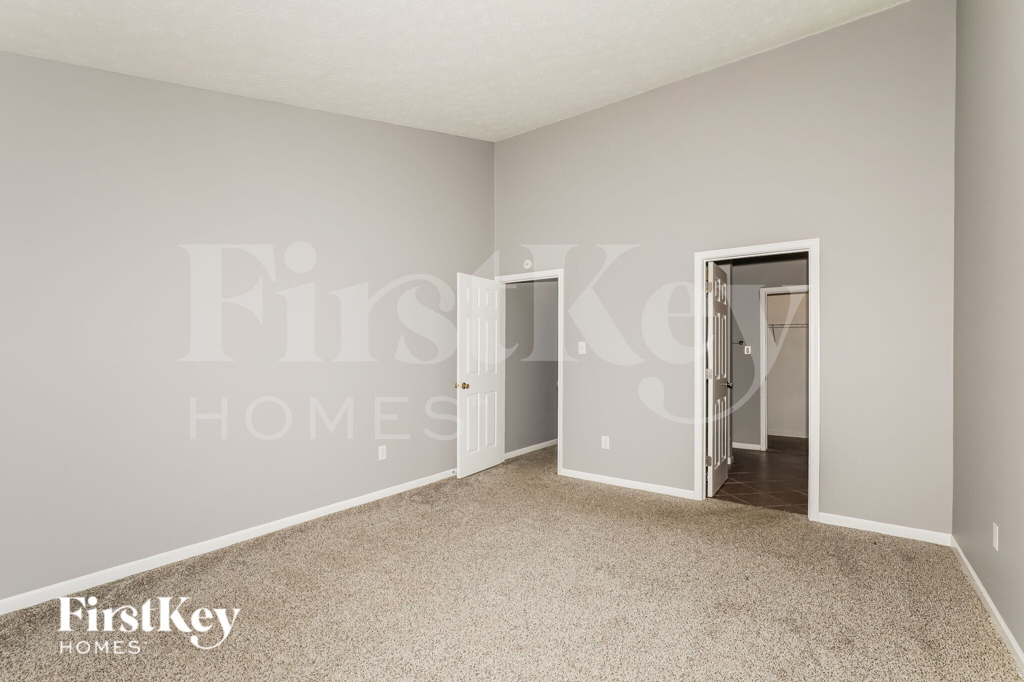 Building Photo - 1651 Parkthorne Dr