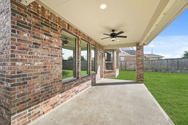 Building Photo - 15703 Monkey Rock Dr