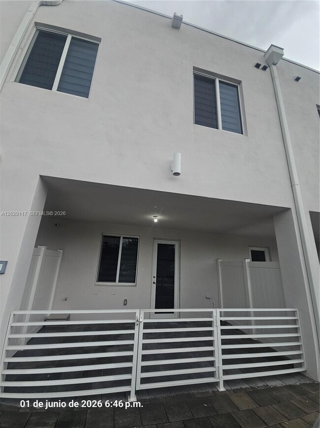 Building Photo - 6453 NW 102nd Path