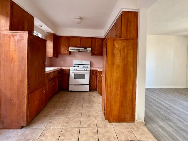 Building Photo - 4459 W 129th St