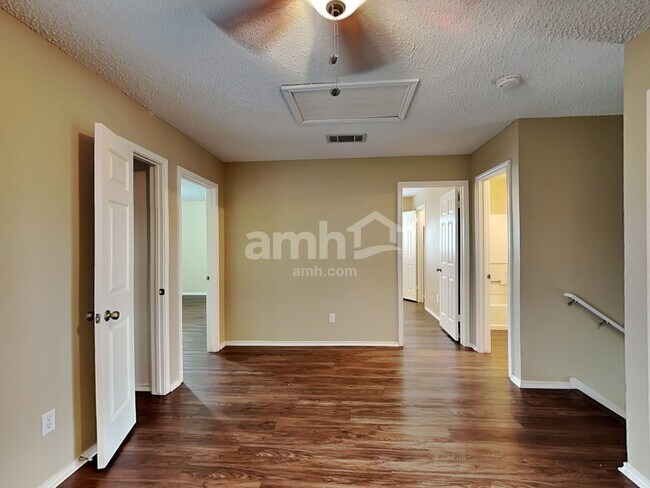 Building Photo - 7060 Milo Way