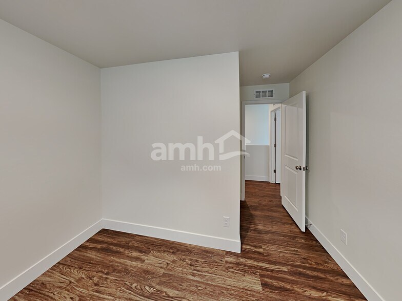 Building Photo - 21413 S 231st Way