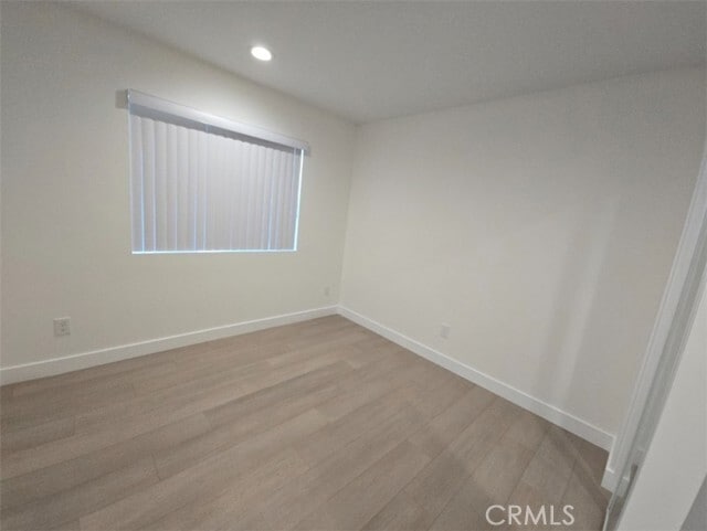 Building Photo - 1319 E 59th Pl