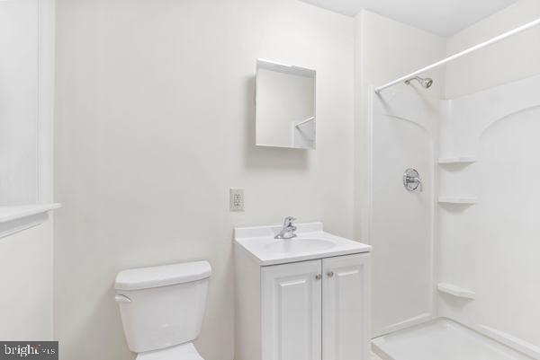 Building Photo - 215 N 35th St