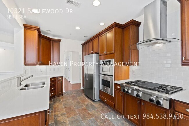 Building Photo - 10321 Sablewood Dr