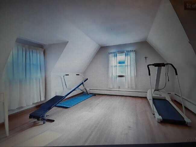 Badroom 2 - 2203 Forest Ave