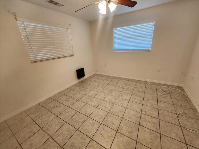 Building Photo - 1630 Redwood St