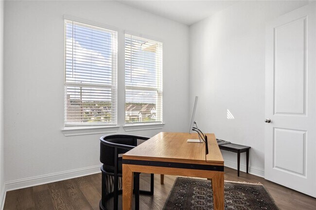 Building Photo - 4505 Lucabella Ln