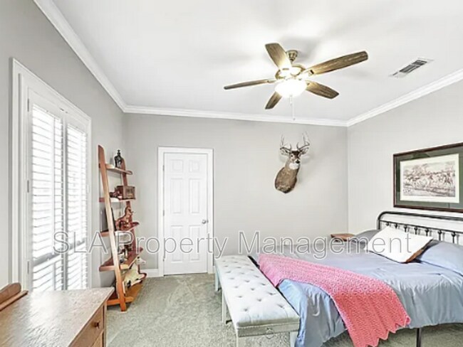 Building Photo - 17745 W Colony Way