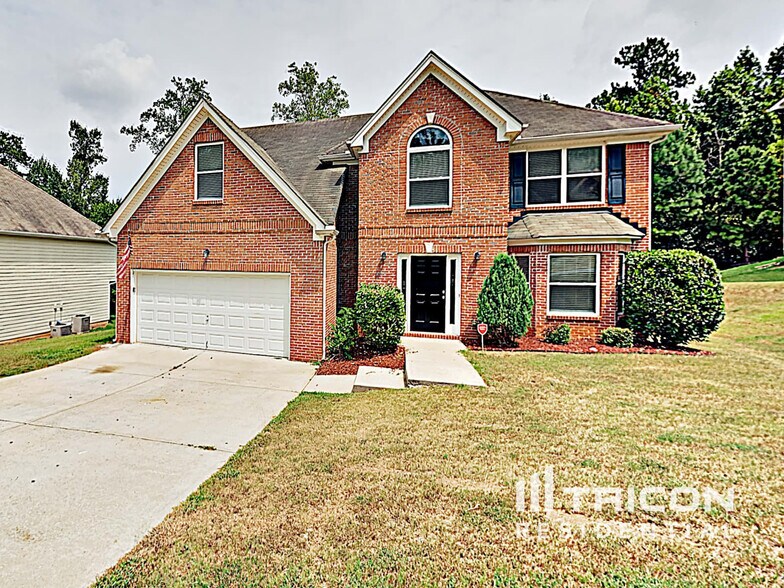 Building Photo - 11051 Southwood Dr