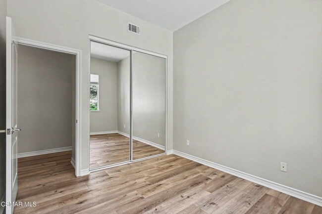 Building Photo - 4614 Via Del Rancho