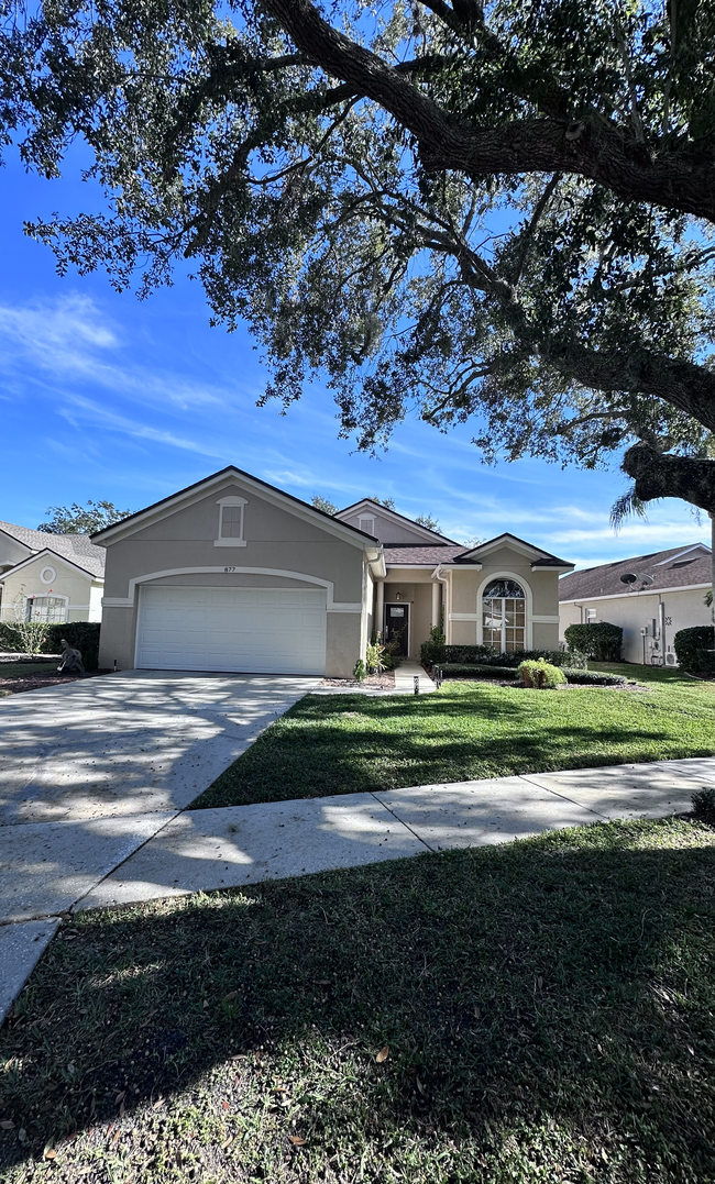 Building Photo - 877 Lakeworth Cir