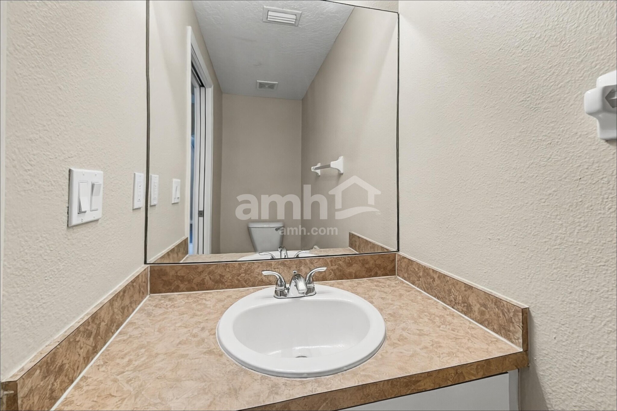Building Photo - 12719 Bramfield Dr