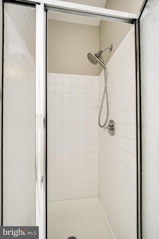 Building Photo - 5982 Founders Hill Ct