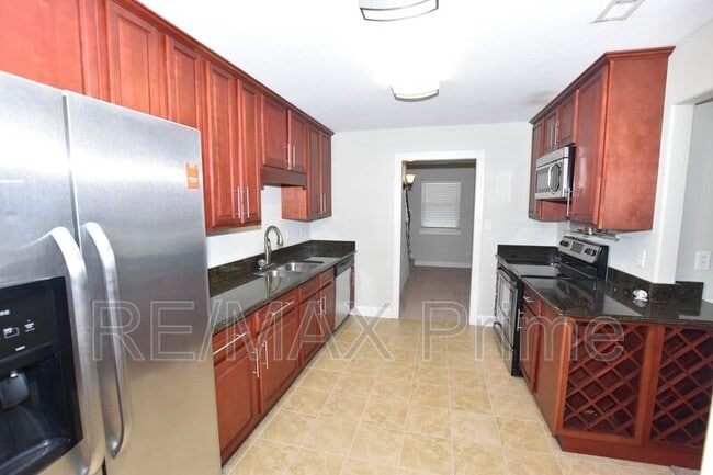 Building Photo - 4923 Krick St