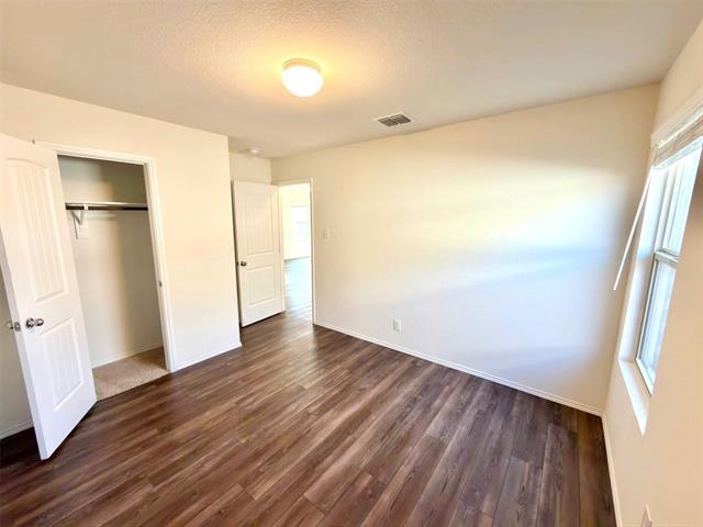 Building Photo - 6020 Parkview Hills Ln