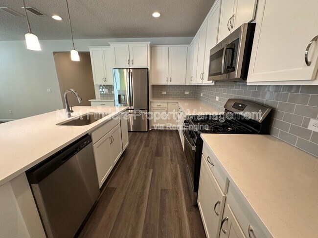 Building Photo - 282 Little Bear Run
