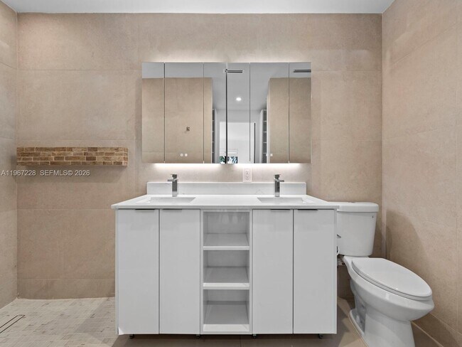 Building Photo - 2537 NW 116th Terrace