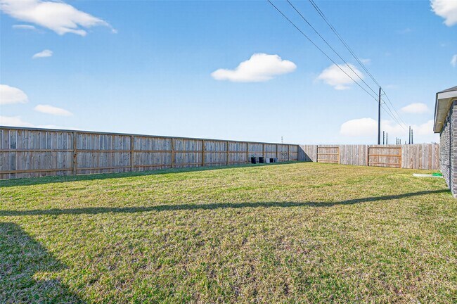 Building Photo - 16703 Rolling Pasture Ln