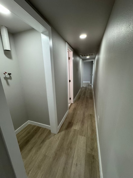 Building Photo - 3919 Elysian St