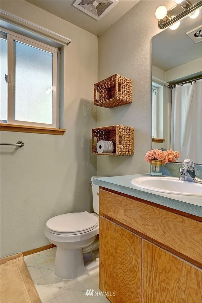 Building Photo - 5175
