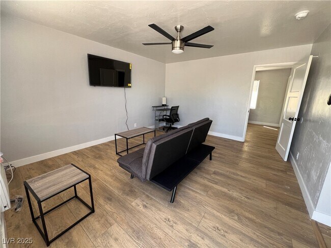 Building Photo - 1401 S Casino Center Blvd