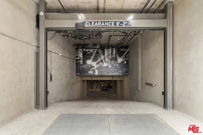 Building Photo - 7428 Santa Monica Blvd