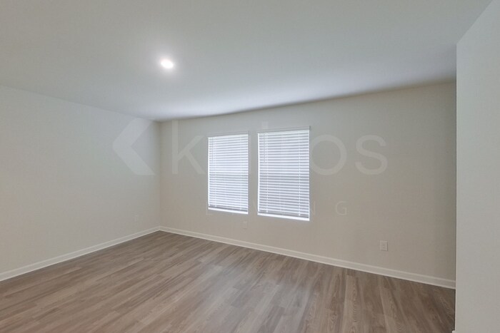 Building Photo - 346 Ironwood Ct