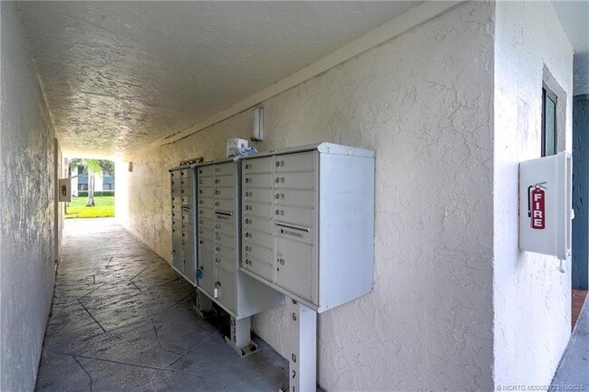 Building Photo - 175 SE St Lucie Blvd