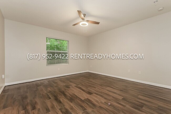 Building Photo - 3943 Claybrook Dr