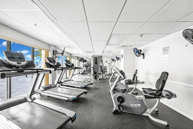 Building Photo - 3301 S Ocean Blvd