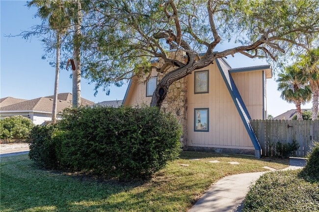 Building Photo - 13813 Flintlock Dr