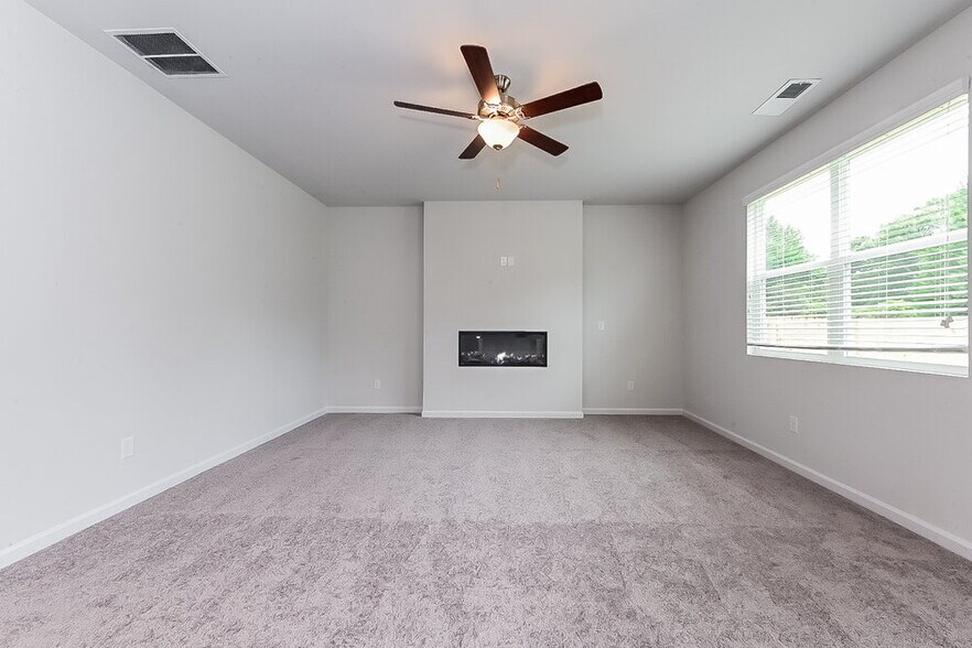 Building Photo - 299 Hamilton Pointe Dr