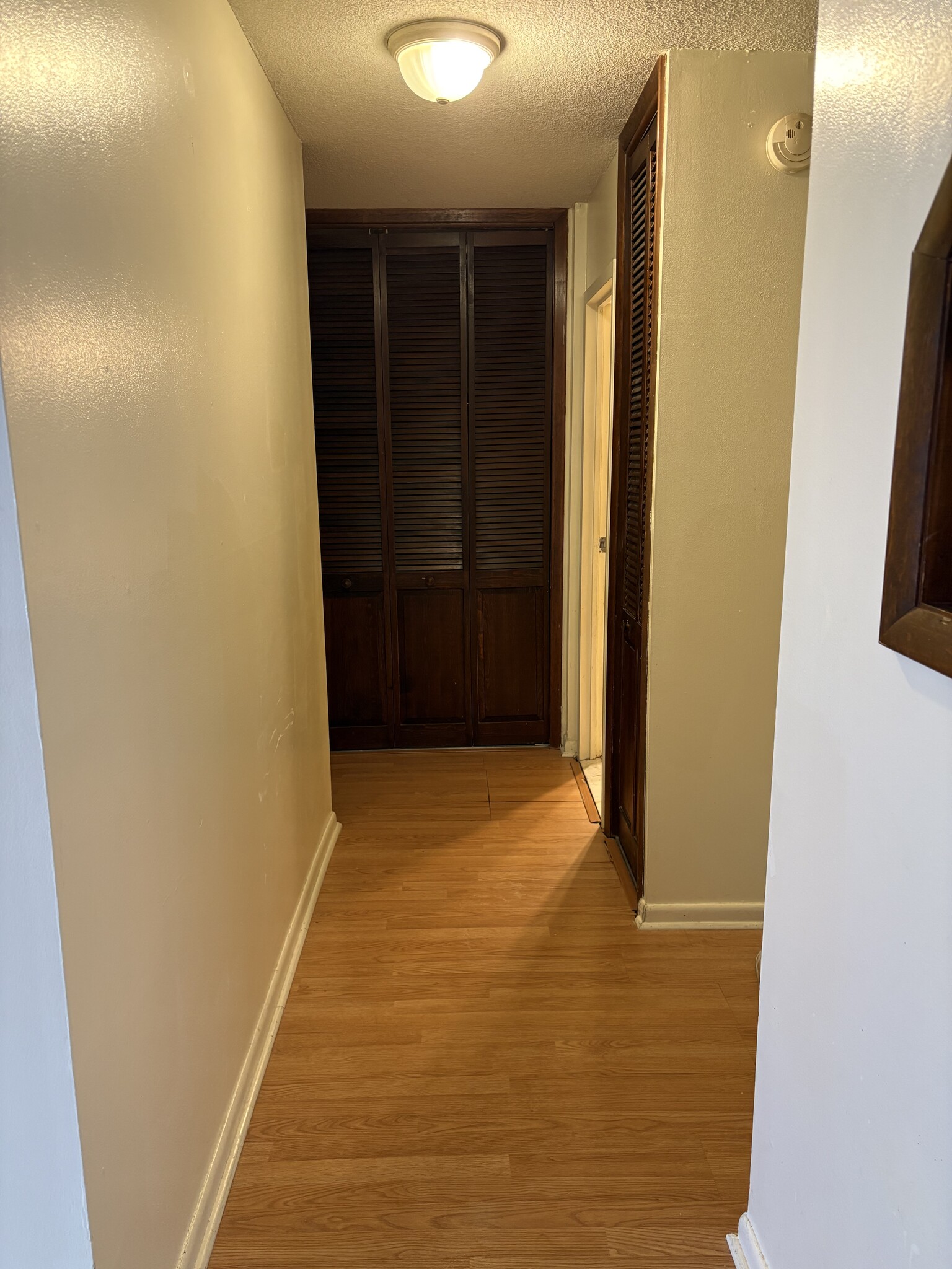 Building Photo - 2200 S Stewart Ave