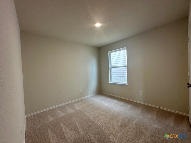 Building Photo - 537 Autumn Blaze