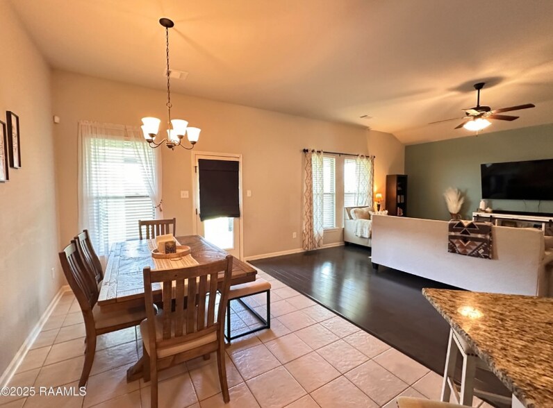 Building Photo - 209 Stanwell Ave