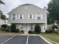 Building Photo - 1653 Pattington Cir