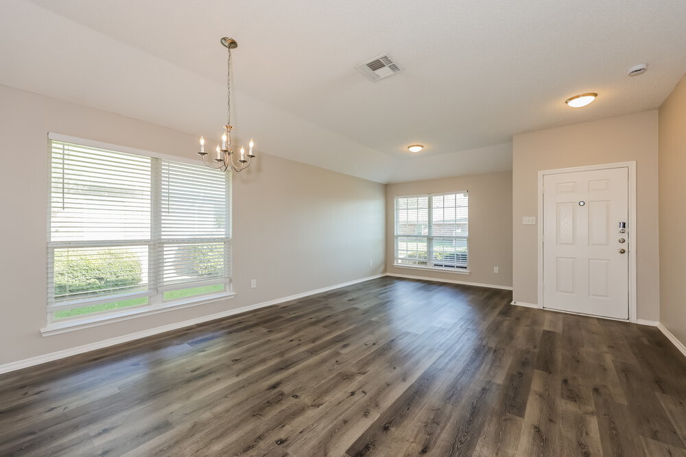 Building Photo - 1711 Venus Dr W