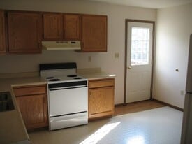 Building Photo - 109 Big Tree Dr