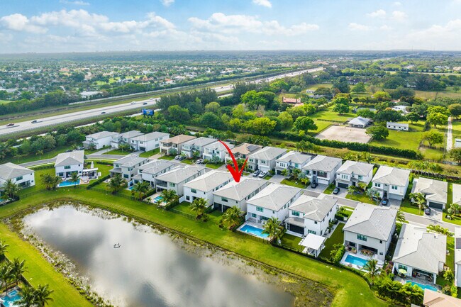 Building Photo - 17533 Sparkling River Rd