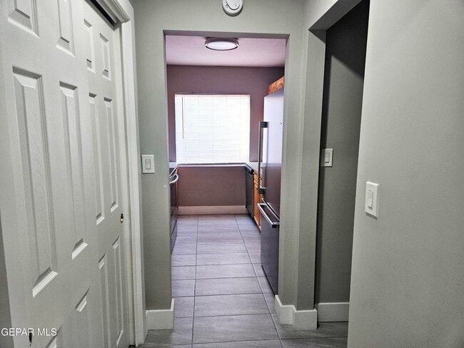 Building Photo - 252 Shadow Mountain Dr