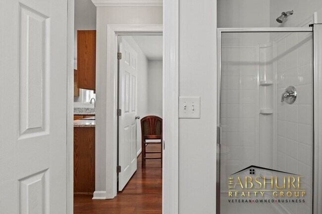 Building Photo - 3704 Hinton Grove Pl