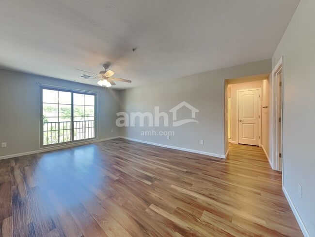 Building Photo - 20709 W Maiden Ln
