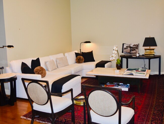 Building Photo - 2050 Windsock Way